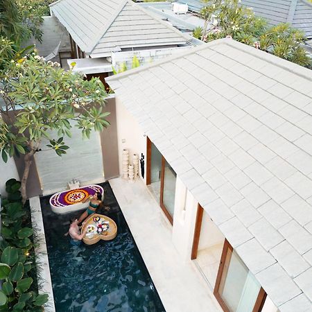 Astera Villa Seminyak By Ini Vie Hospitality Extérieur photo