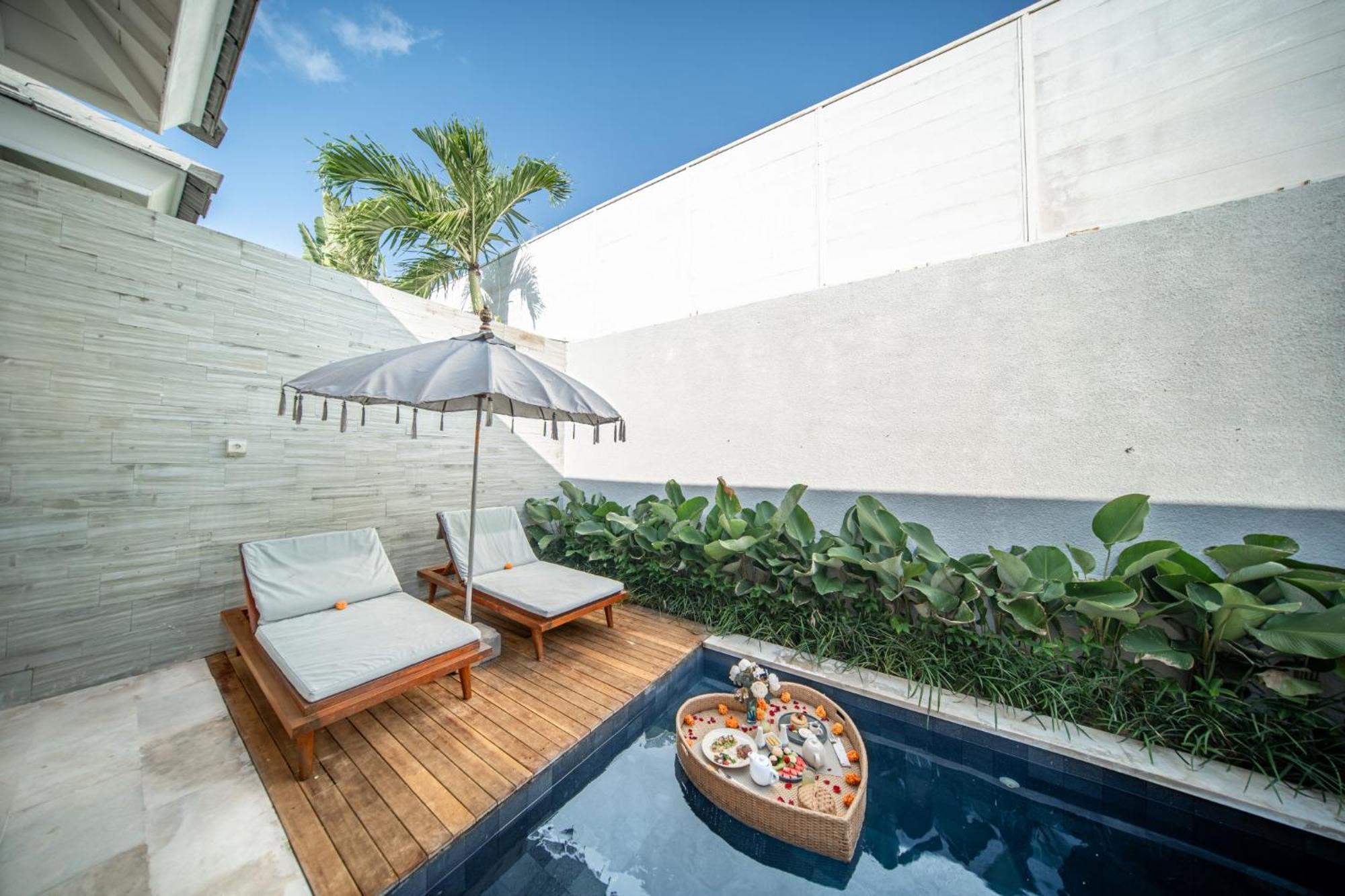Astera Villa Seminyak By Ini Vie Hospitality Extérieur photo
