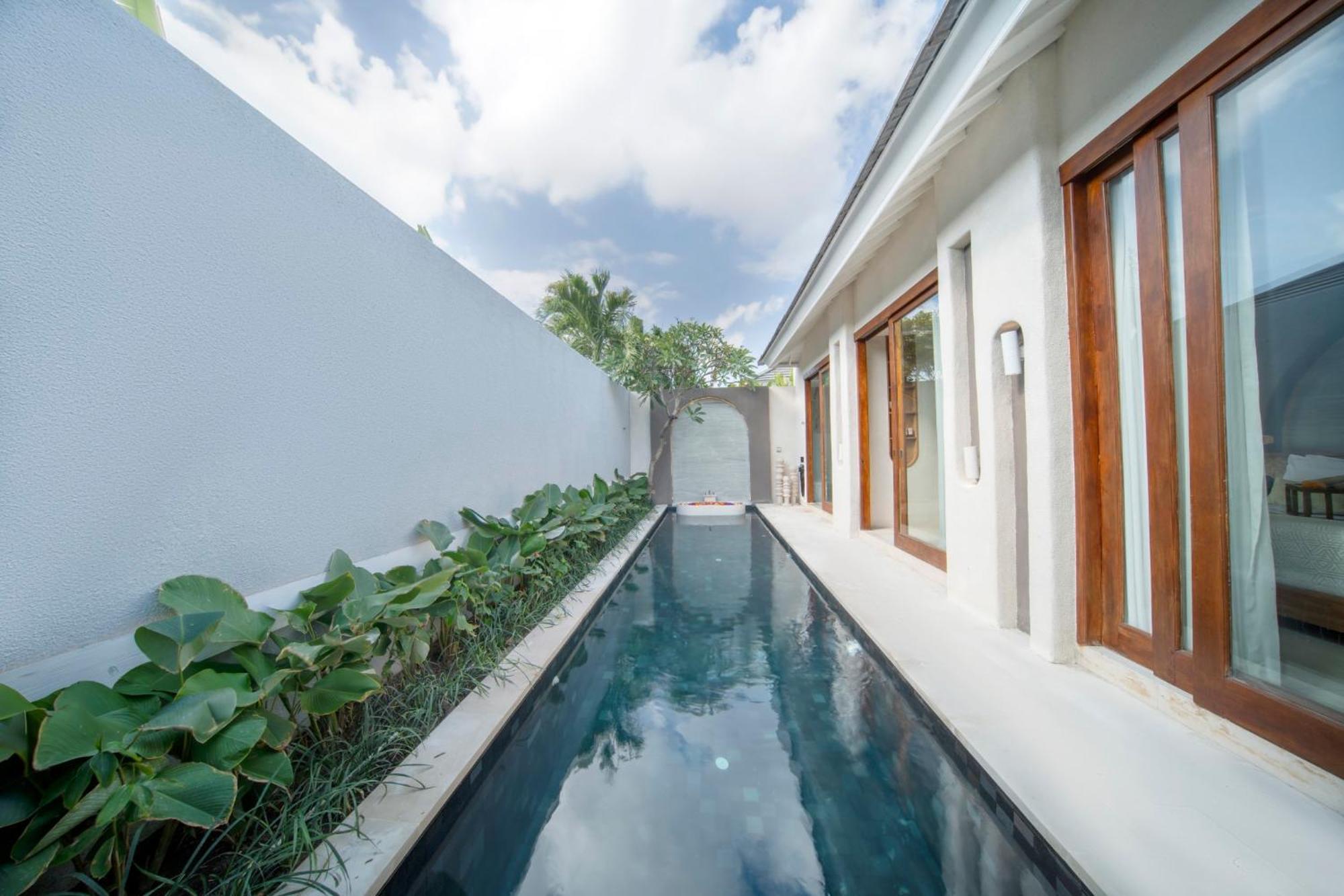 Astera Villa Seminyak By Ini Vie Hospitality Extérieur photo