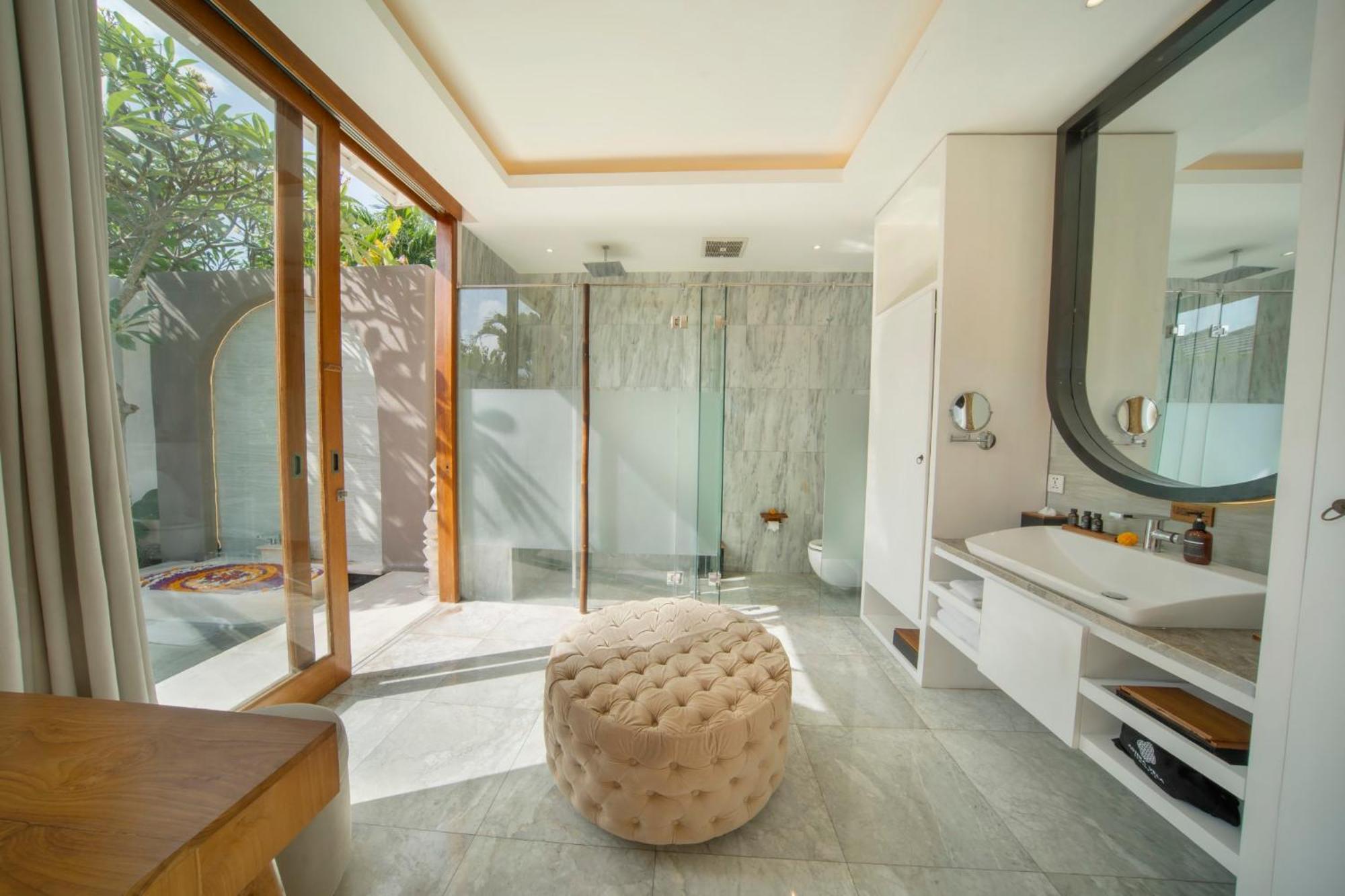 Astera Villa Seminyak By Ini Vie Hospitality Extérieur photo