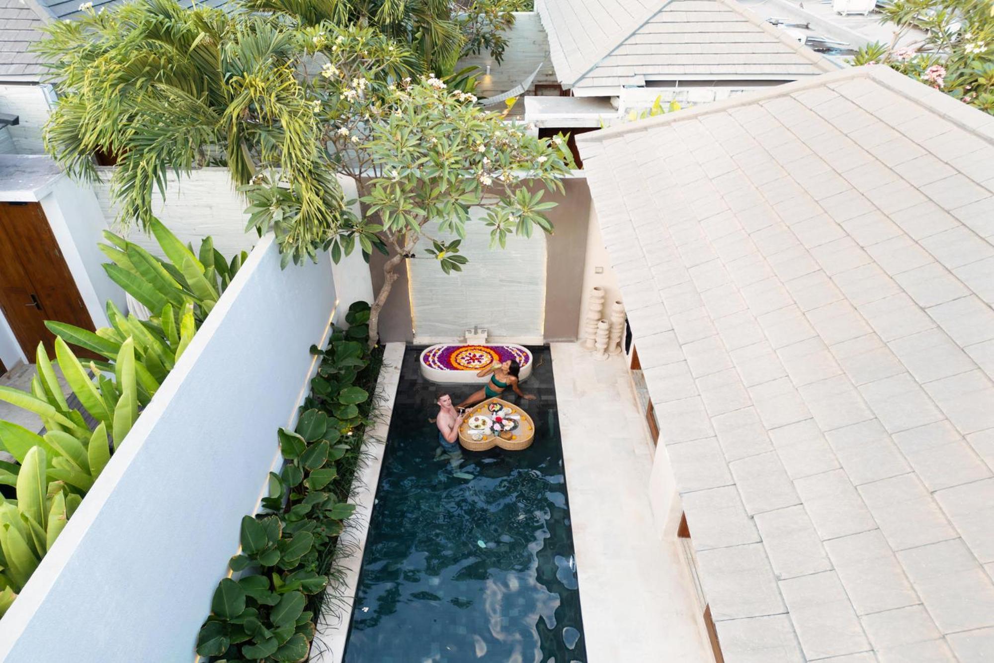 Astera Villa Seminyak By Ini Vie Hospitality Extérieur photo